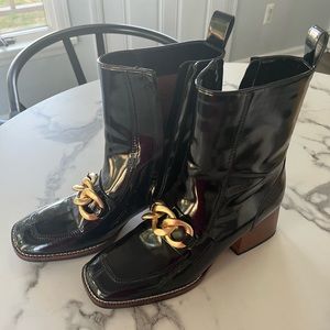 Steve Madden Black Patent Leather Boots
